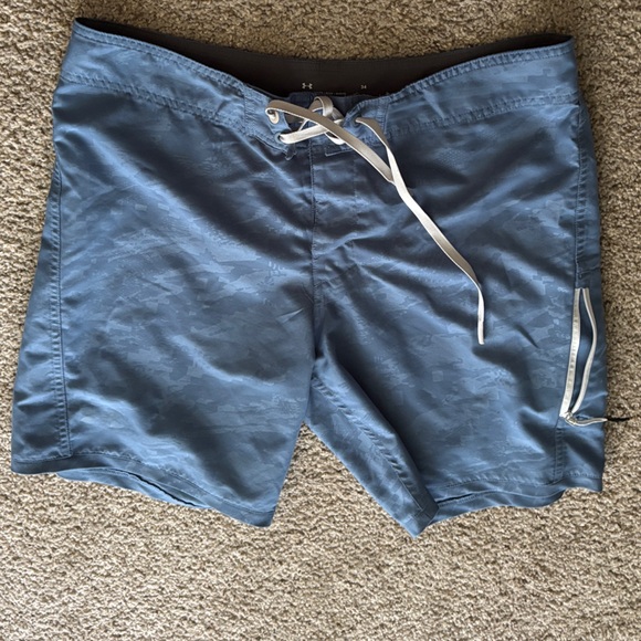 Under Armour Men's Slate Blue Board Shorts - Picture 1 of 2